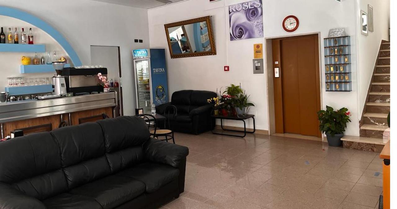 Due Gemelle Rimini Exterior foto